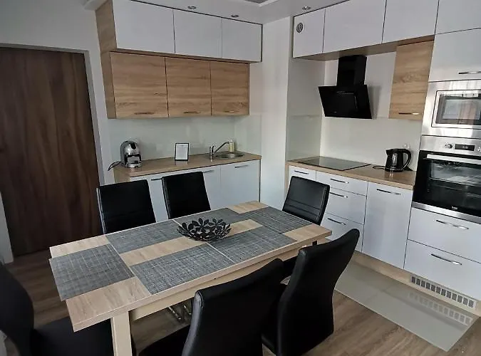 Dmowskiego - Kępa Mieszczańska