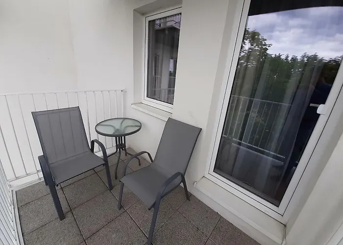 Dmowskiego - Kępa Mieszczańska